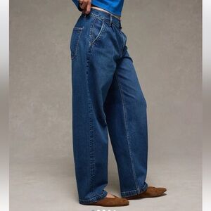 American Eagle Outfitters Strigid Baggy Barrel Blue Jeans